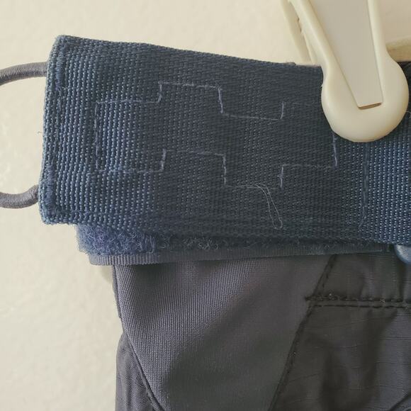 Vintage Y2K Foursquare Snowboard Pants Men’s Size 32 Medium Techfour 5000 Black - Picture 10 of 14